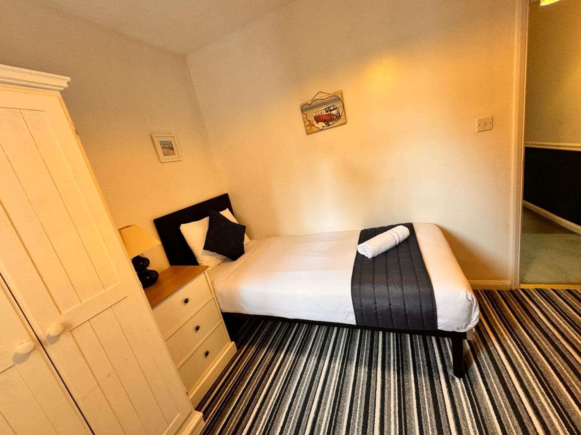 High Trees Guest House Gatwick Χόρλι Εξωτερικό φωτογραφία