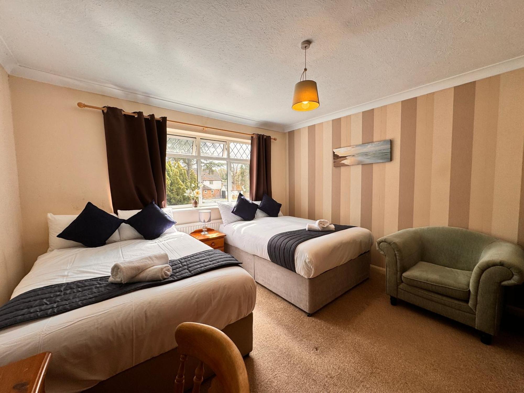 High Trees Guest House Gatwick Χόρλι Εξωτερικό φωτογραφία
