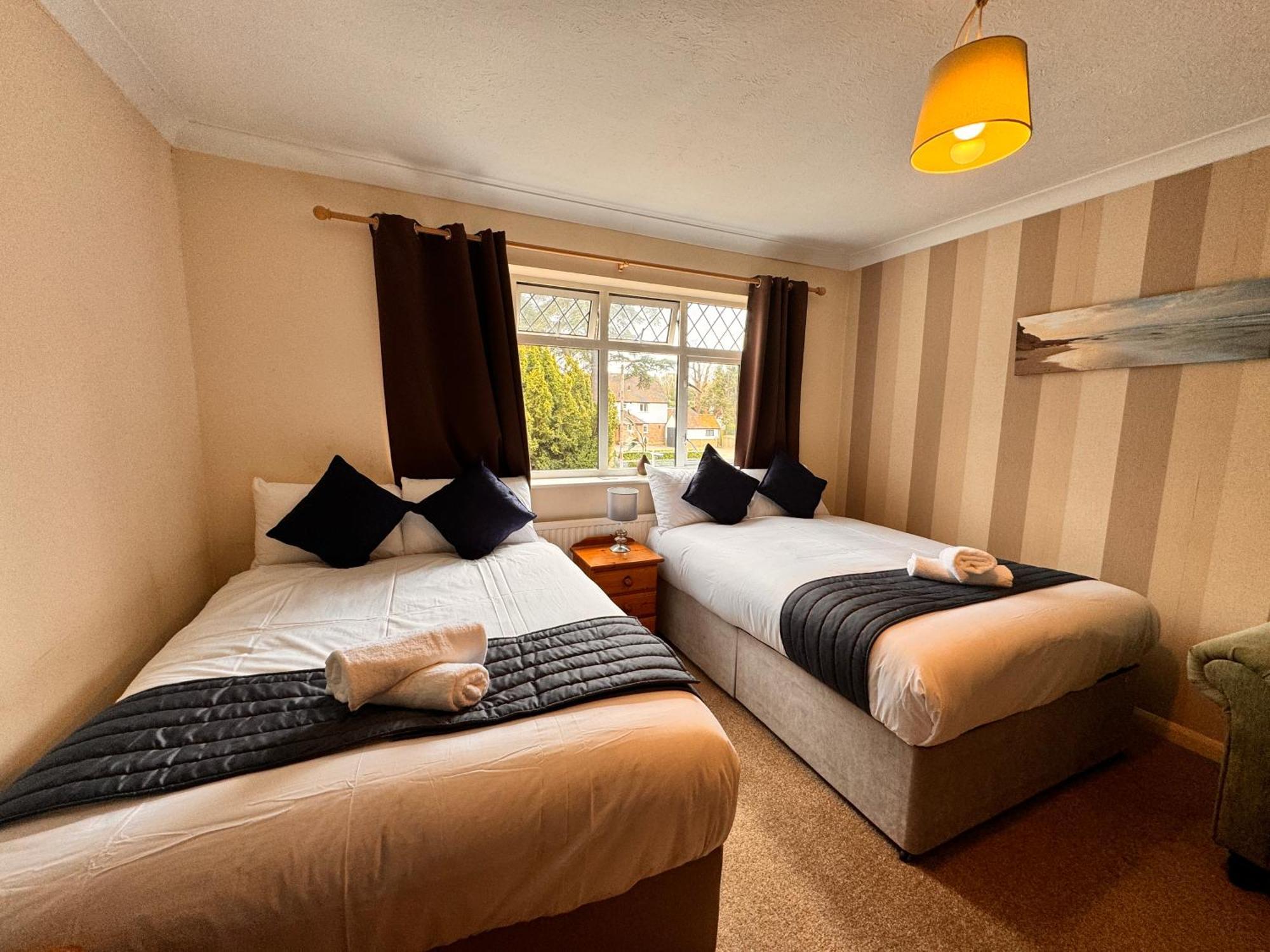 High Trees Guest House Gatwick Χόρλι Εξωτερικό φωτογραφία