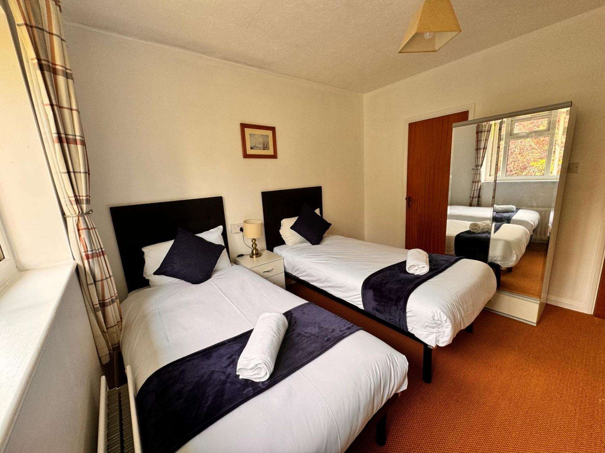 High Trees Guest House Gatwick Χόρλι Εξωτερικό φωτογραφία