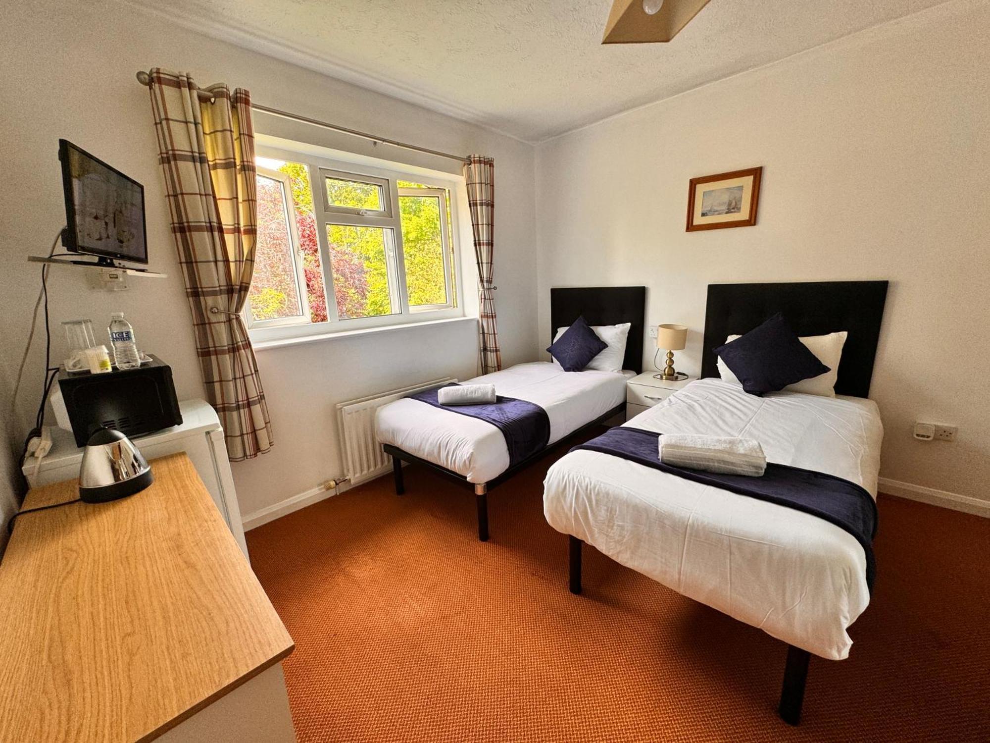 High Trees Guest House Gatwick Χόρλι Εξωτερικό φωτογραφία