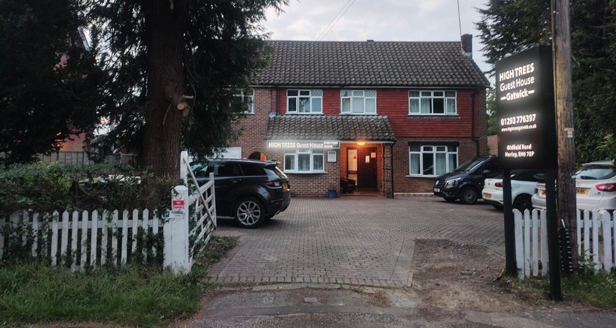 High Trees Guest House Gatwick Χόρλι Εξωτερικό φωτογραφία
