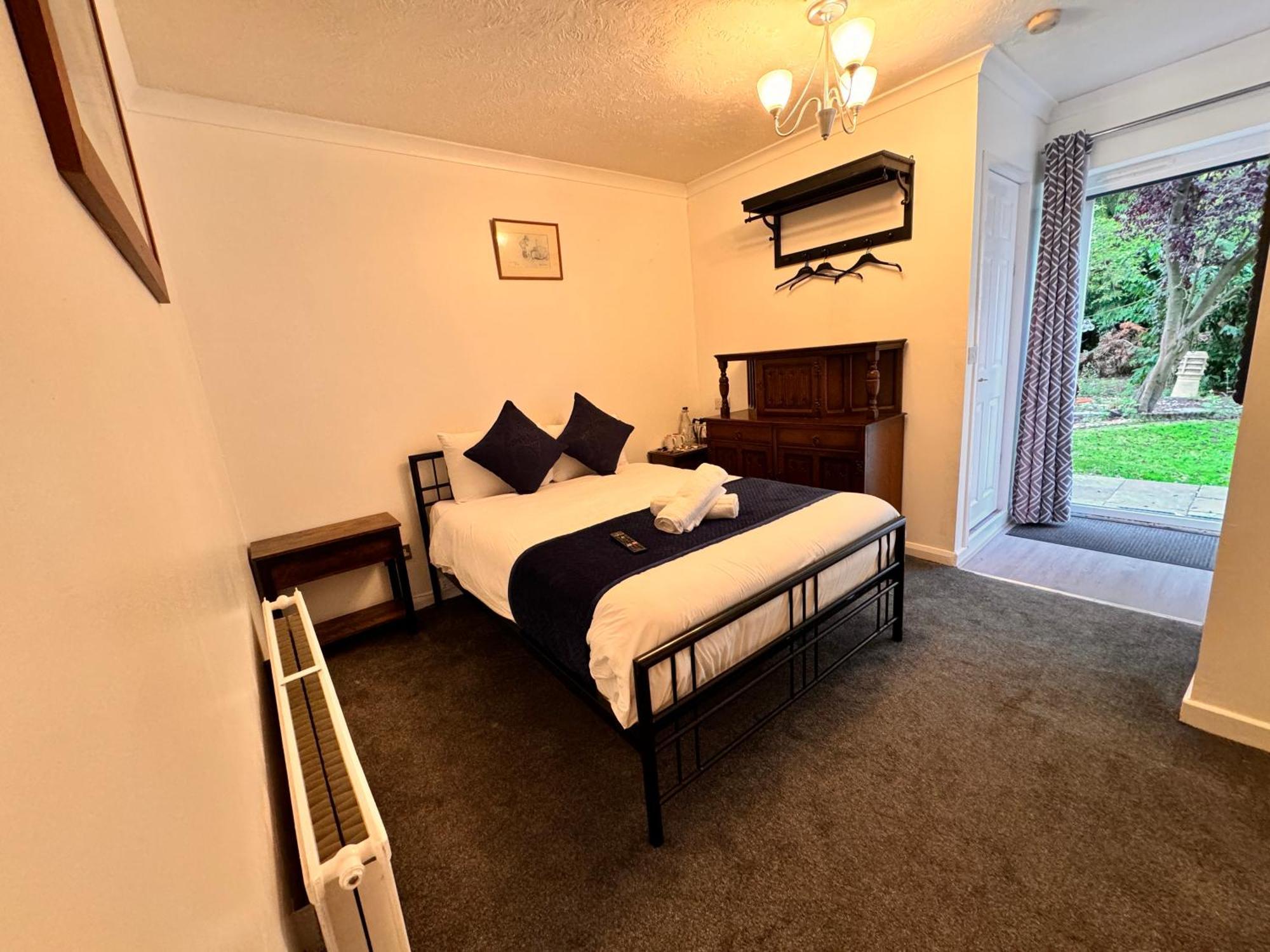 High Trees Guest House Gatwick Χόρλι Εξωτερικό φωτογραφία