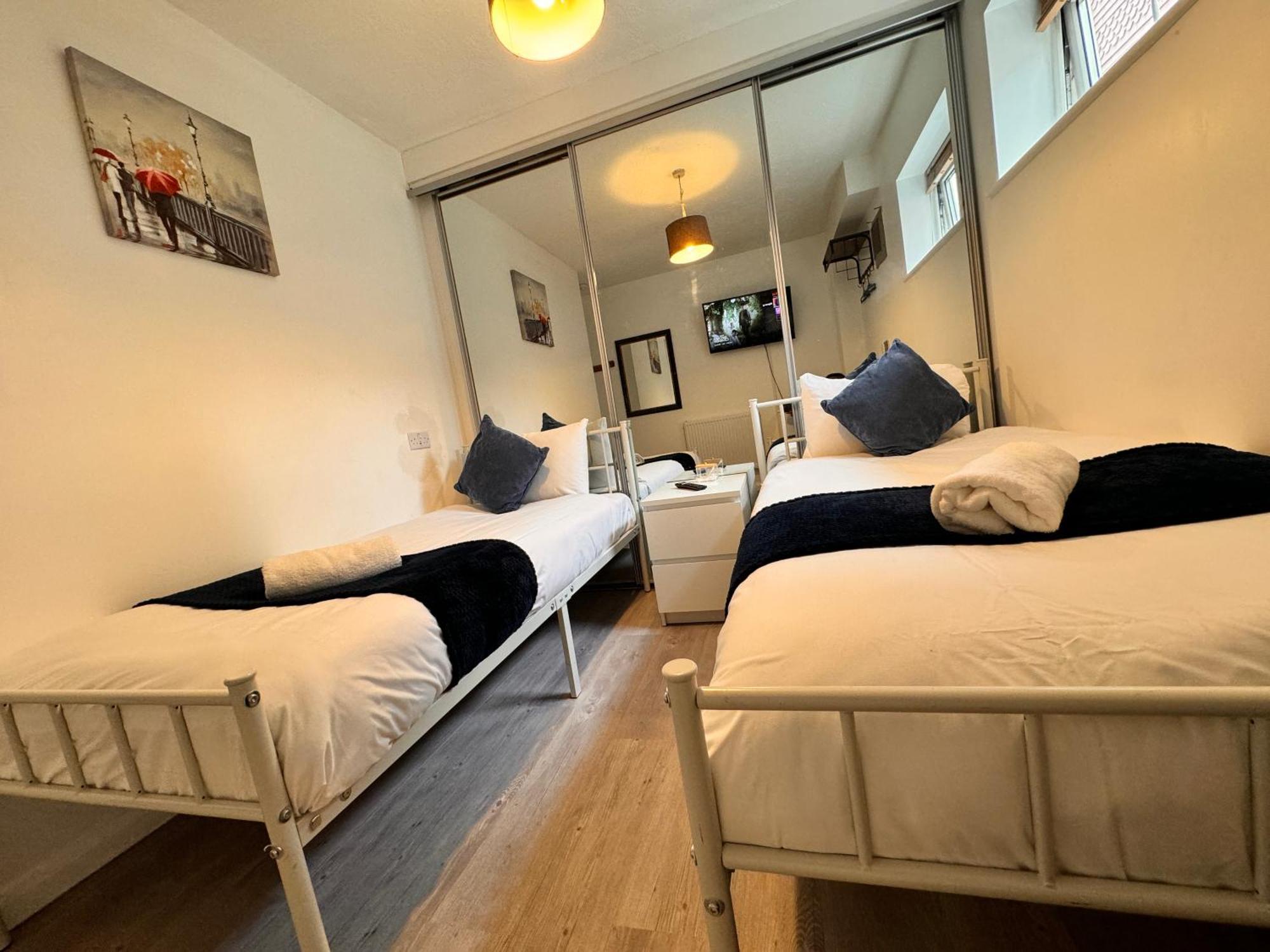 High Trees Guest House Gatwick Χόρλι Εξωτερικό φωτογραφία