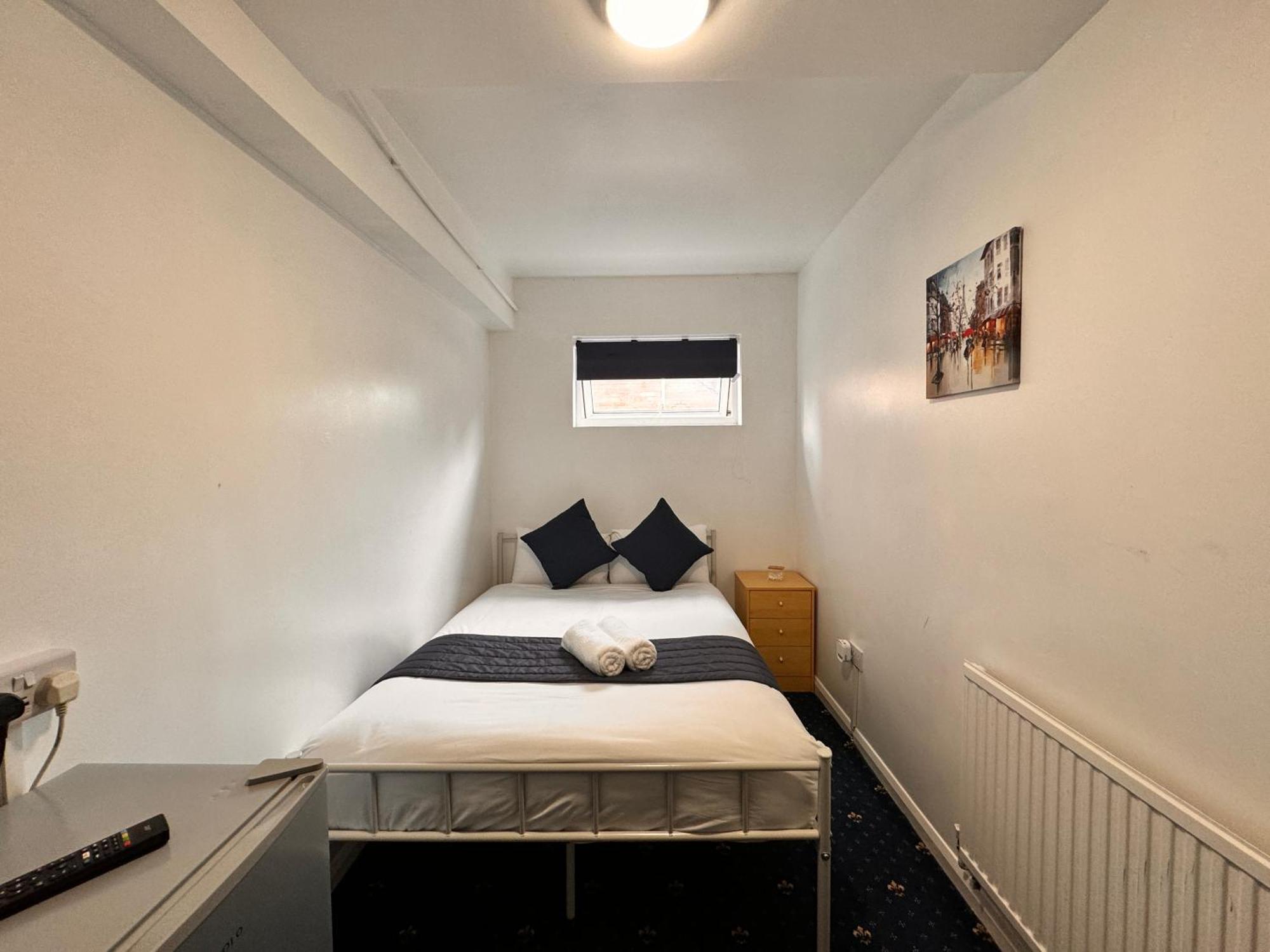High Trees Guest House Gatwick Χόρλι Εξωτερικό φωτογραφία