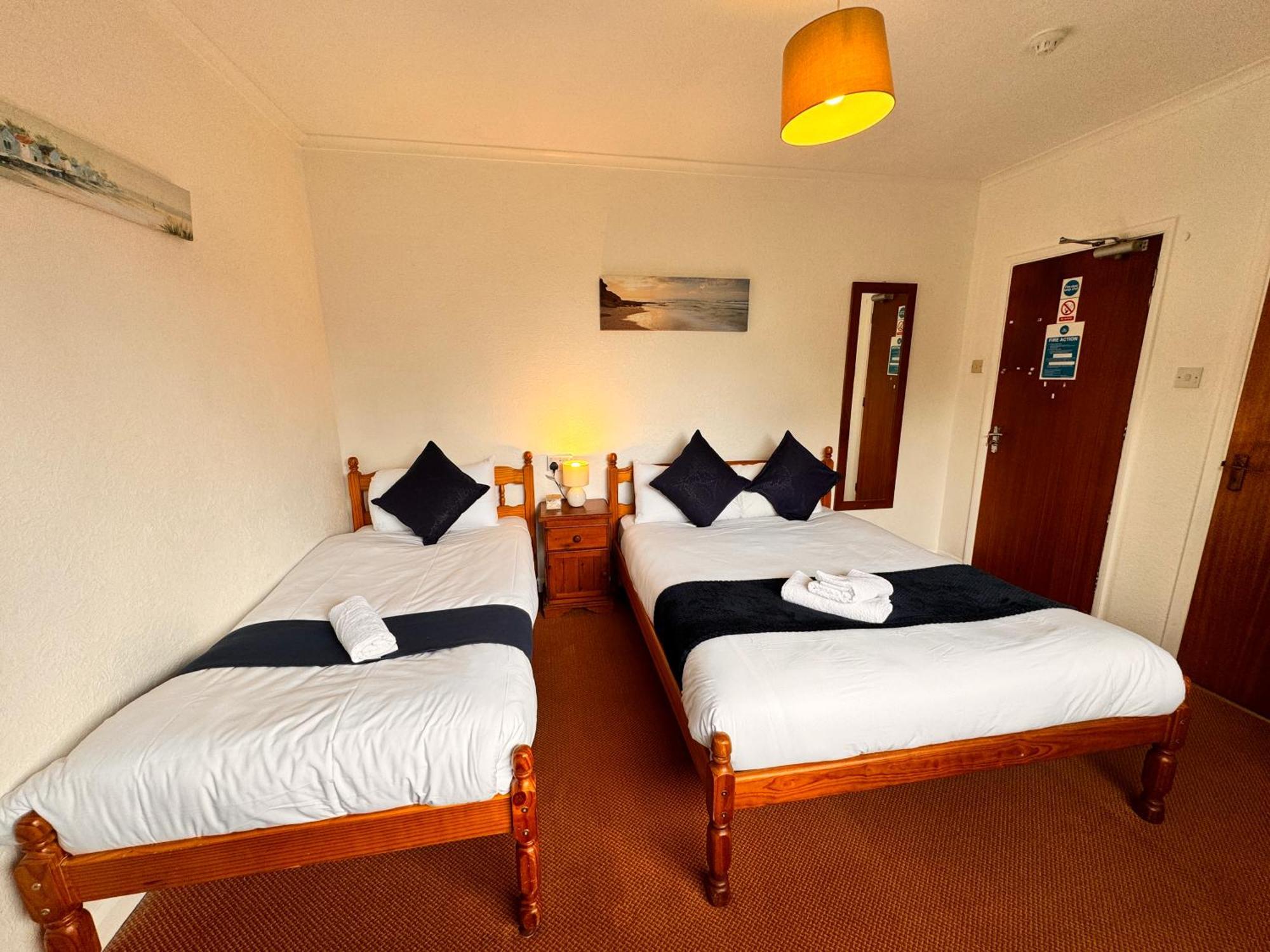 High Trees Guest House Gatwick Χόρλι Εξωτερικό φωτογραφία